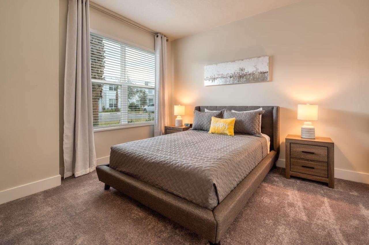 Four Corners Comfortable Townhome With Private Pool Near Disney מראה חיצוני תמונה